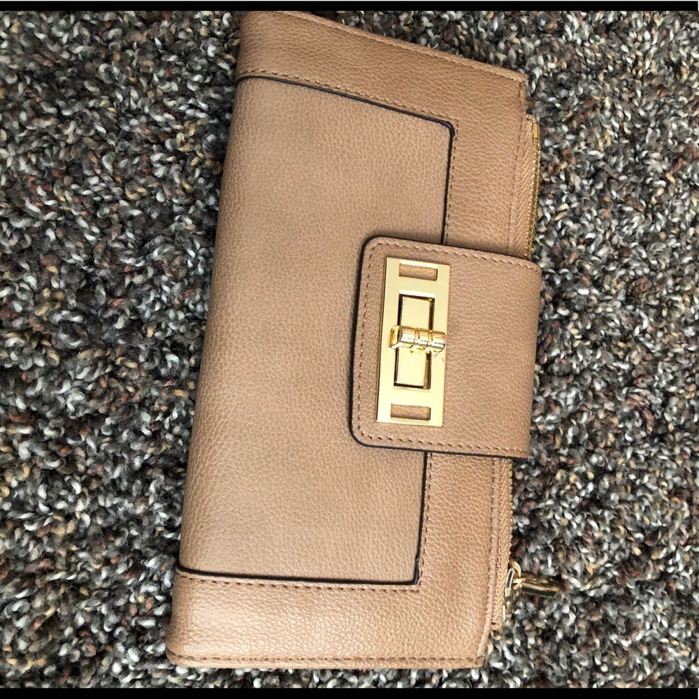 Charming Charlie wallet